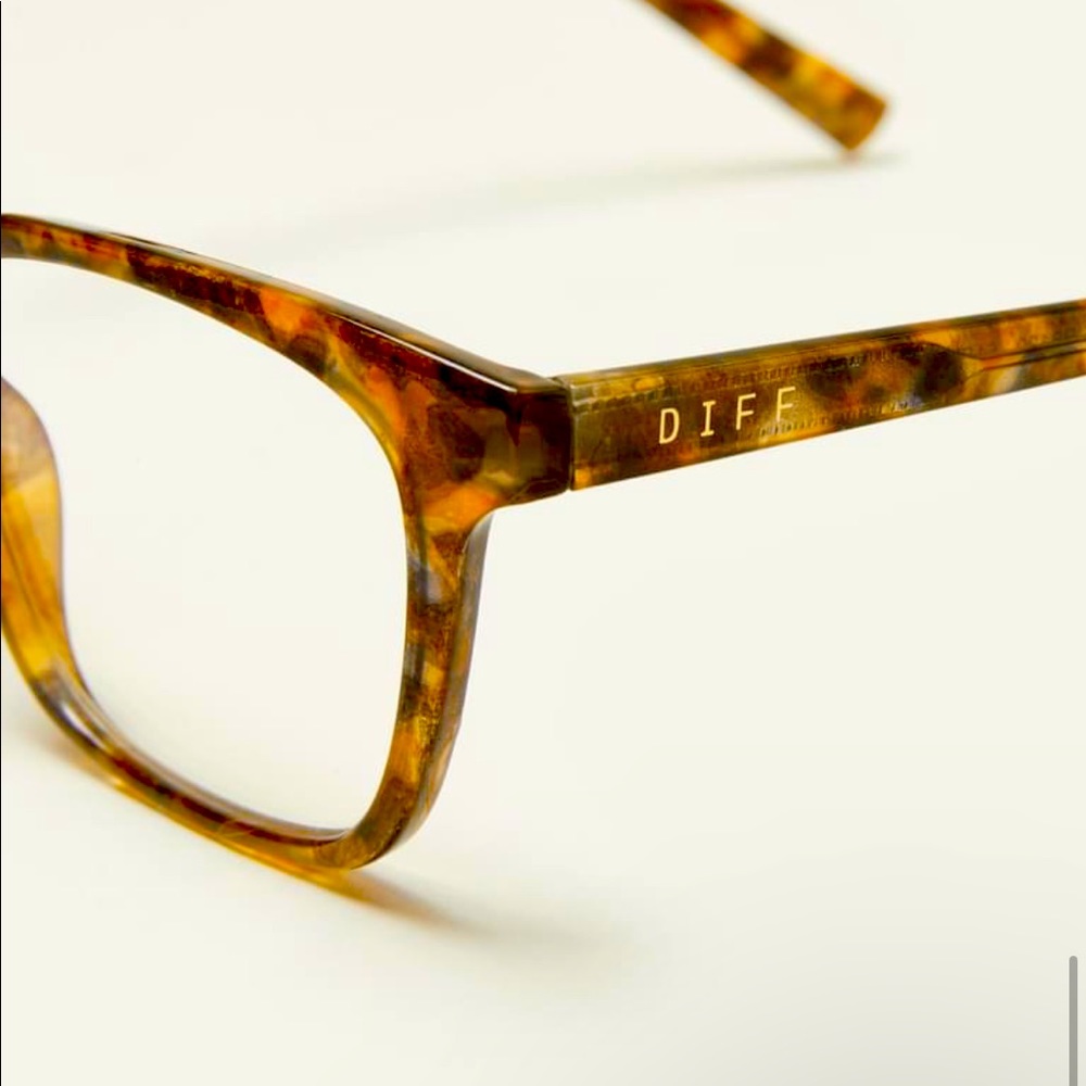 DIFF Charitable Eyewear